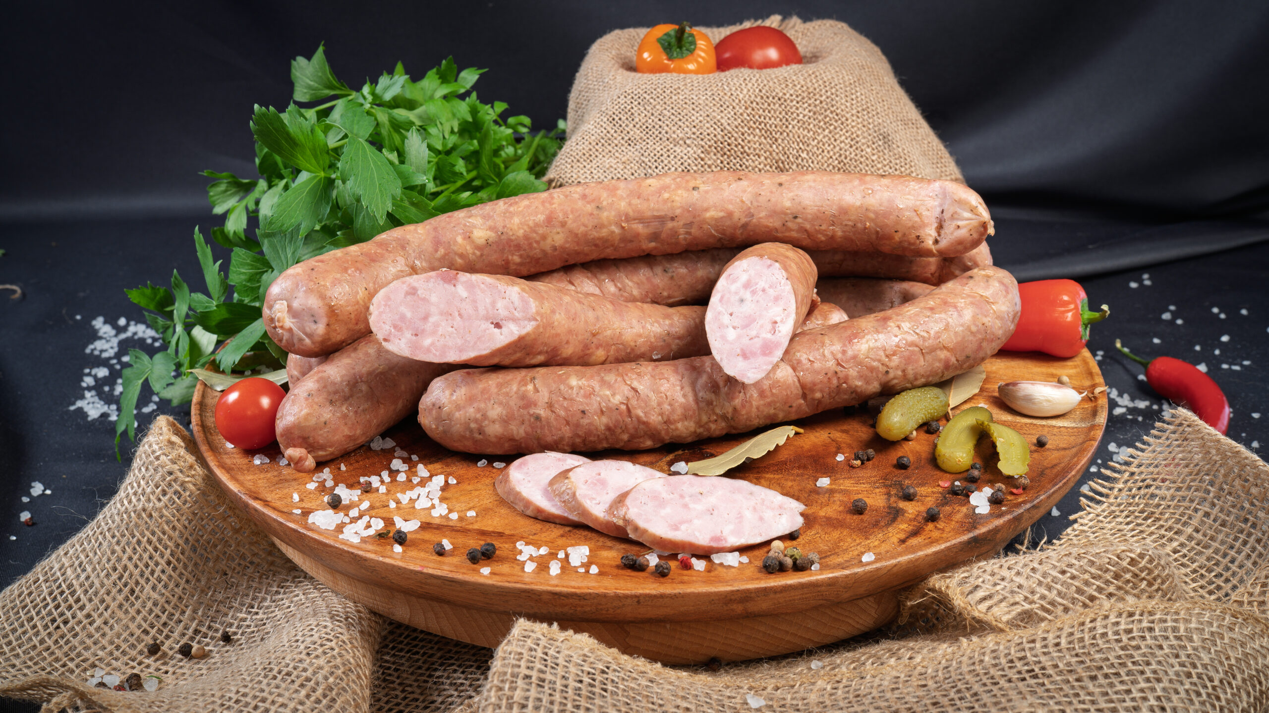 Kiełbasa domowa z szynki 500g - obrazek 2